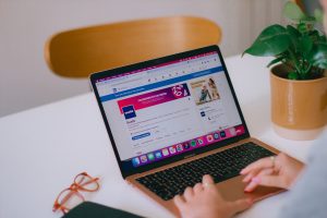 Top AI-Powered Helpdesk Platforms for Growing Ecommerce Businesses